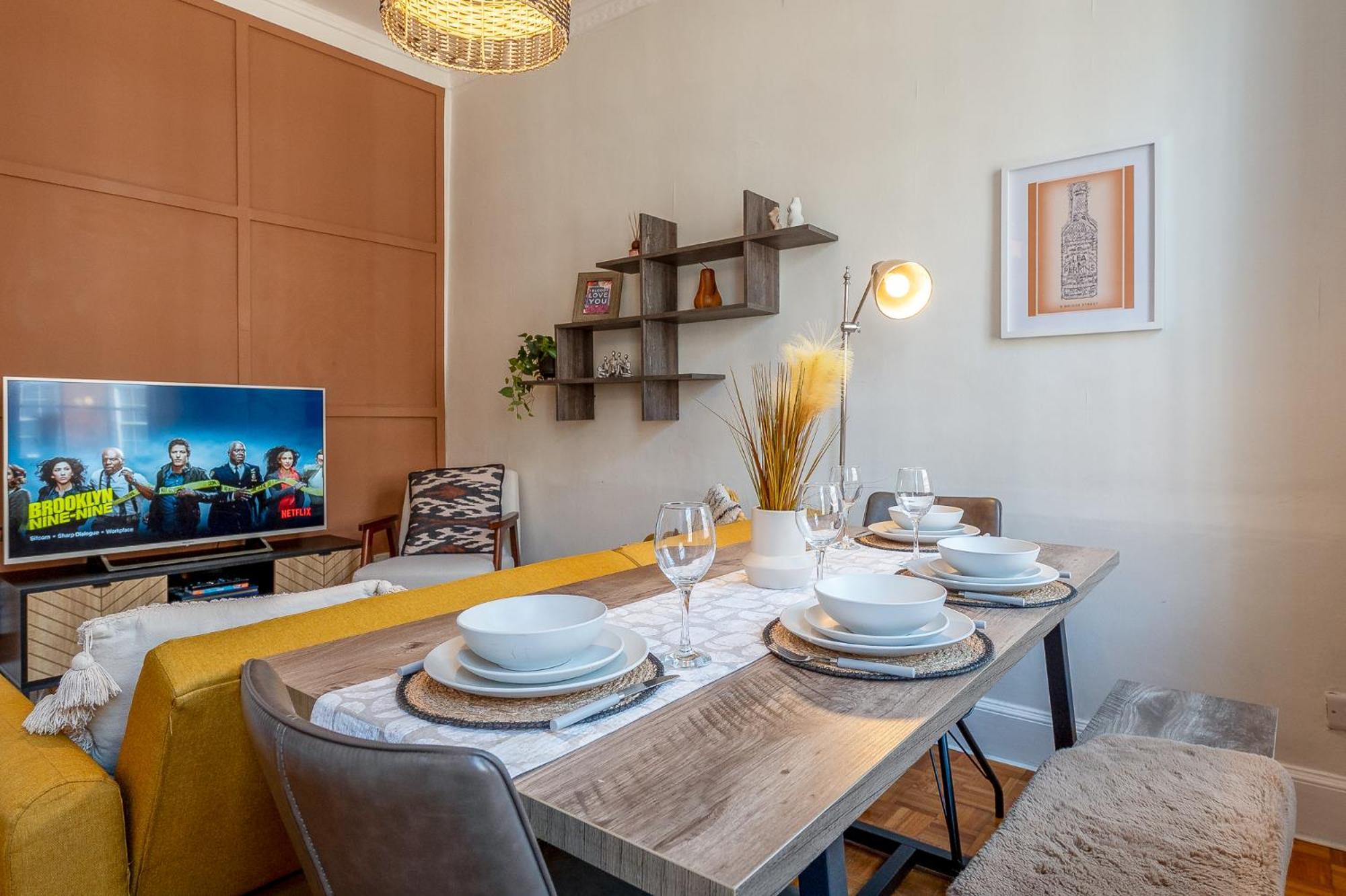 Flat In The Heart Of *